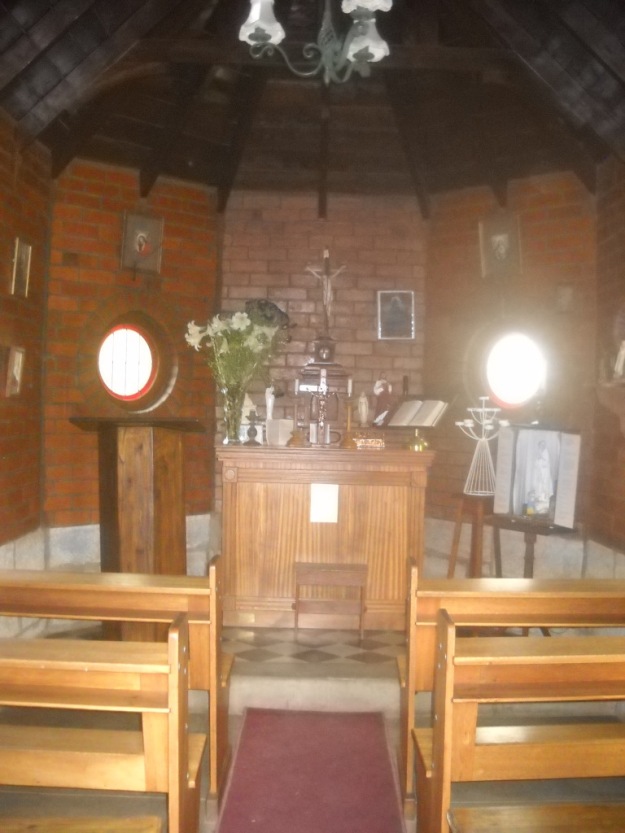 smallest church2
